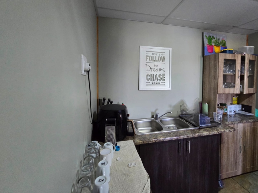 2 Bedroom Property for Sale in Upington Rural Northern Cape